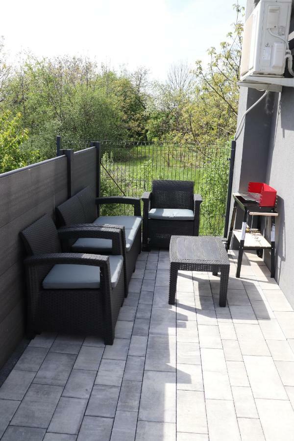Apartament Natalia Busko Zdroj Luaran gambar